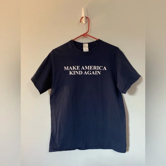 Make America Kind Again Tee - Picture 3 of 5